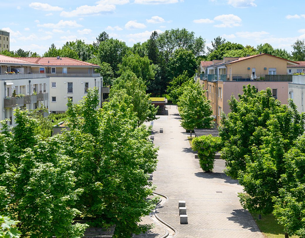 iMobilé: Mehrere renovierte Wohngebäude in grüner Wohnlage