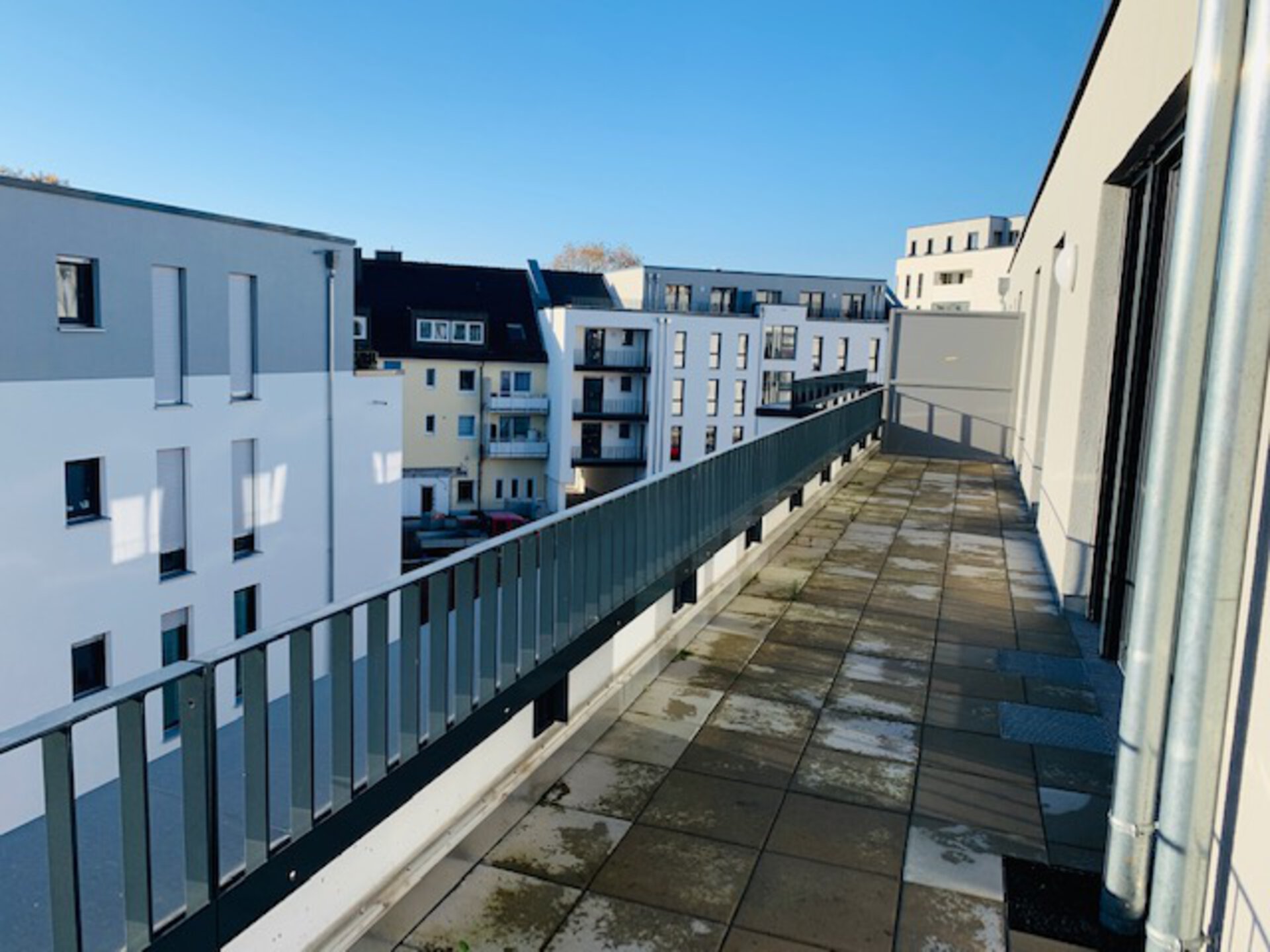 Moderne Wohnung mit toller Dachterrasse und geräumiger Einbauküche Bild10.jpg | © Dawonia